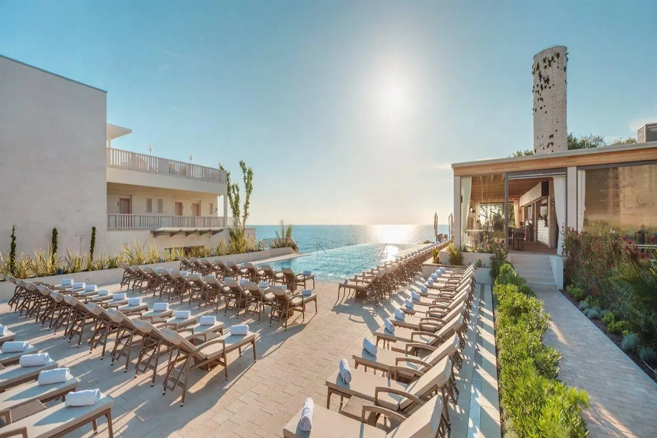 Hotel Valamar Isabella Miramare Porec